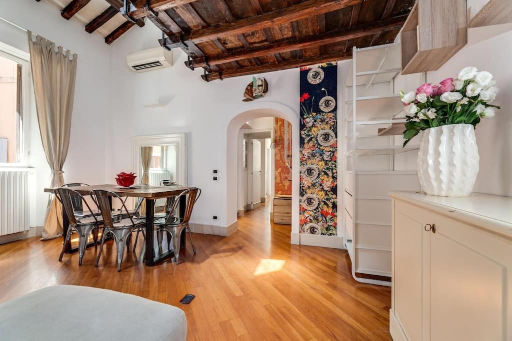 Che Eleganza! Irresistibile Dimora, Campo De Fiori Apartment Rom